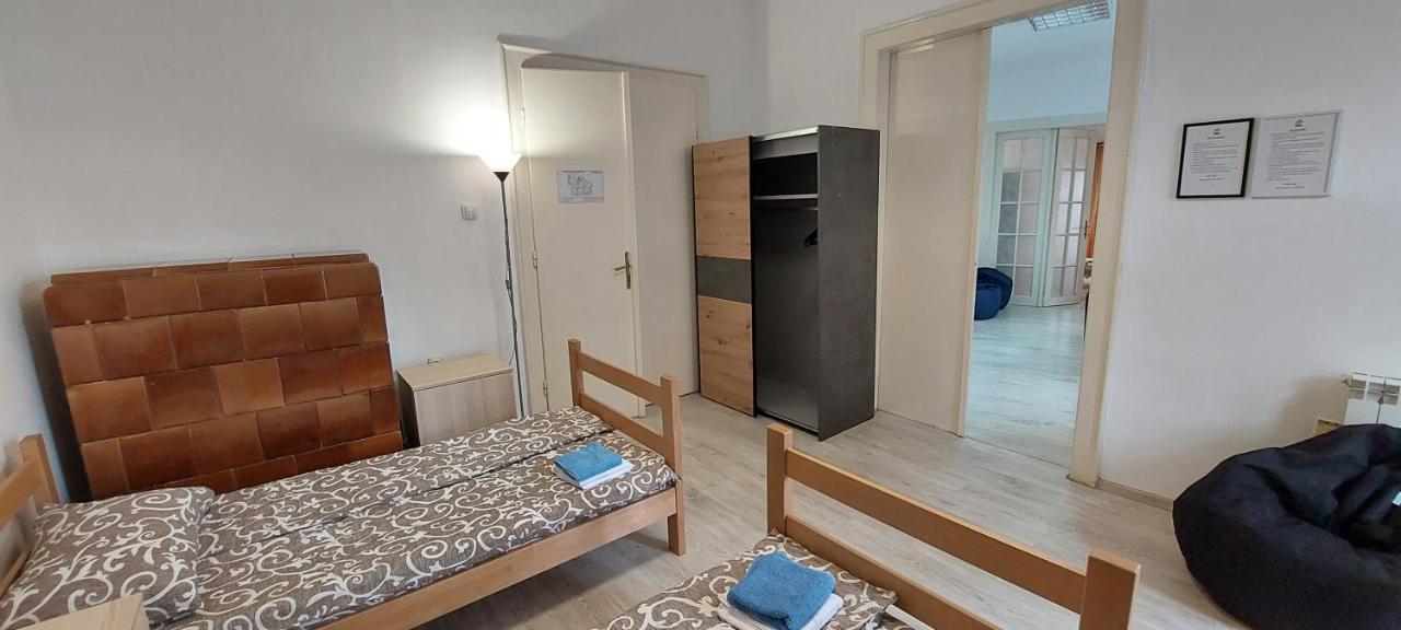 Belgrade Backpackers Home Exterior photo